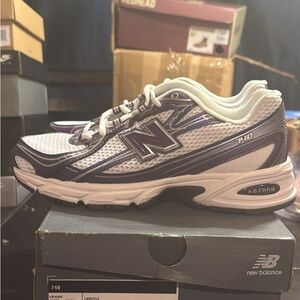 Brand new 740 New Balance Purple/White size 6 men/7.5 women